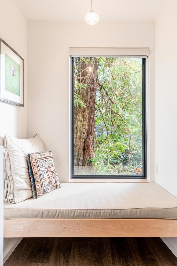 Storm Cove Suites Ucluelet Ngoại thất bức ảnh