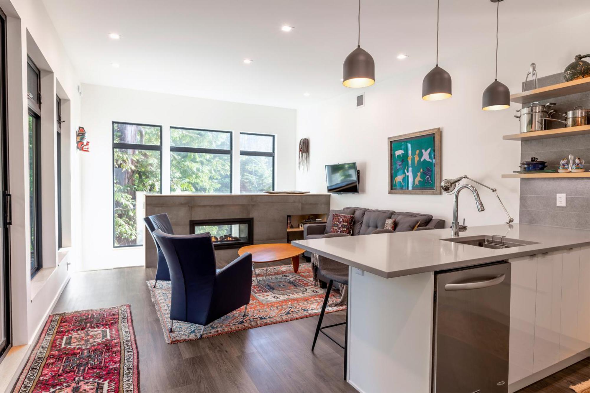 Storm Cove Suites Ucluelet Ngoại thất bức ảnh
